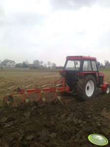 Ursus C-385 + pług Kverneland 4x45