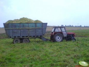 Ursus C-385 + rozrzutnik Fortschritt T088