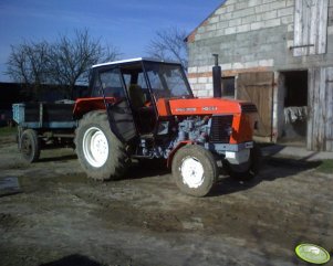 Ursus C-385 z przyczepą