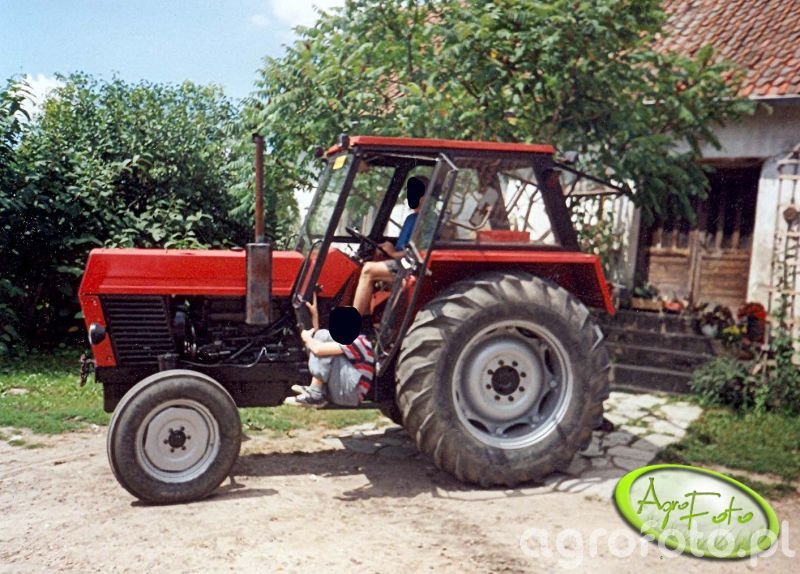 Foto Traktor Ursus C 385 8521 Galeria Rolnicza Agrofoto 1385