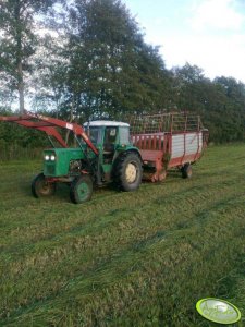 Ursus C-4011 + przyczepa samozbierająca