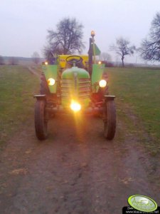 Ursus C-4011 & Rozsiewacz do nawozu