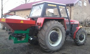 Ursus 914 + Rozsiewacz nawozów 600l