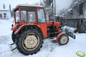 Urus C-330 + pług śnieżny