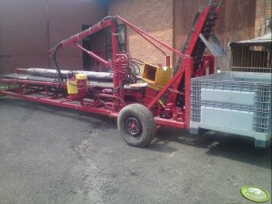 V miejsce - maszyna do zbierania owoców