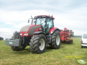 Valtra + agregat
