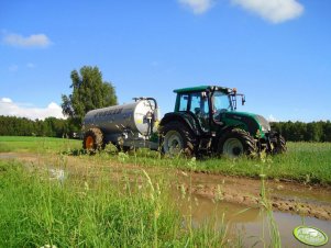 Valtra N111 + beczka Joskin 8400 ME