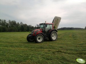 Valtra N111 & Claas disco