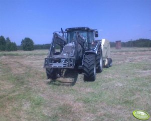 Valtra N121 i Krone