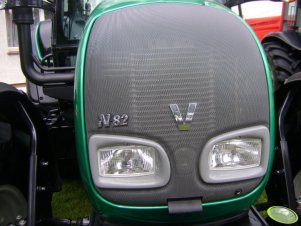 Valtra N82 Hi-Tech