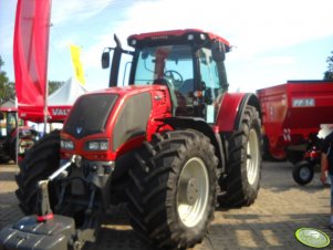 Valtra S352