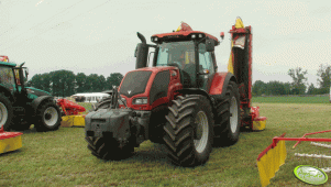 Valtra S353