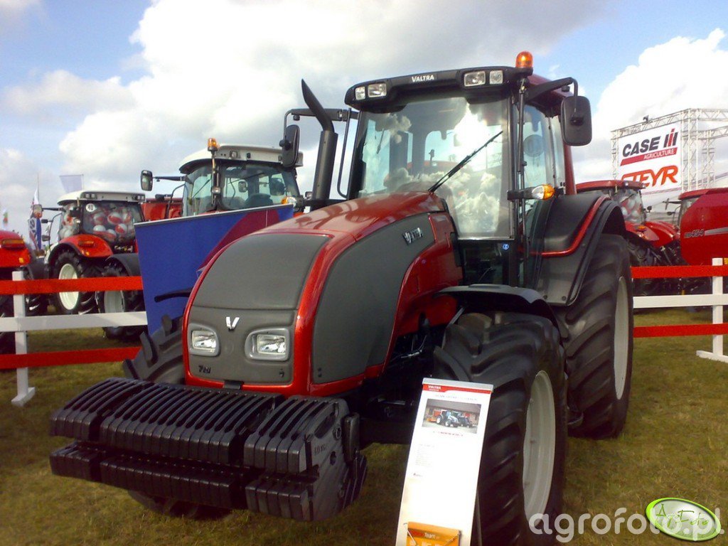 Valtra T121 Obrazek Fotka Zdjecie Photo 315379 Galeria Rolnicza