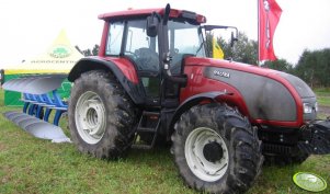 Valtra T150