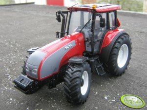 Valtra T190