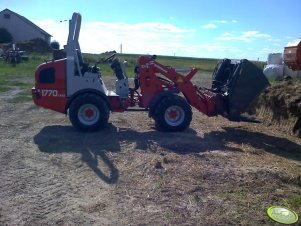 Weidemann 1770 cx50 + stoll 1,3m