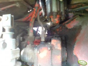 Włączanie pompy hydraulicznej T-25 z wnętrza kabiny