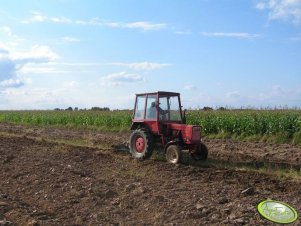 Władimirec T-25 + pług 2 skibowy