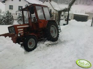 Władimirec T-25 + Pług do śniegu