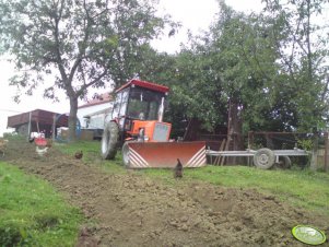 Władimirec T-25 & pług