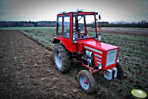 Władimirec T-25A + Pług UG