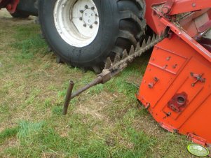 Zapasowa kosa - wyjmowanie.