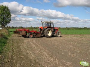 Zetor 10245 z brona talerzowa "ruska 3.7m"