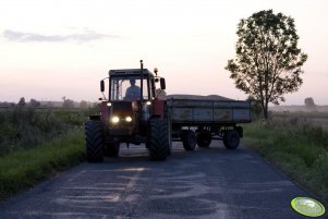 Zetor 10245 z przyczepą 4t