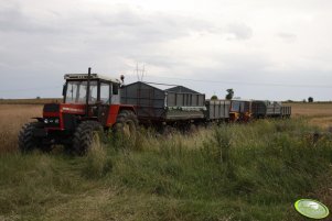 Zetor 10245 z zestawem przyczep