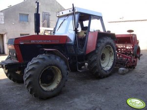 Zetor 12145 + agregat uprawowo-siewny