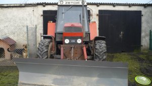 Zetor 12145 z pługiem śnieżnym