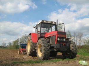 Zetor 12245 + agregat uprawno-siewny