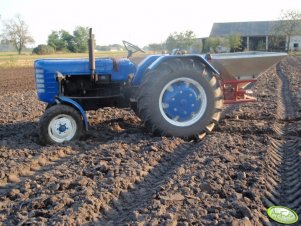 Zetor 3011 + Rauch 600L