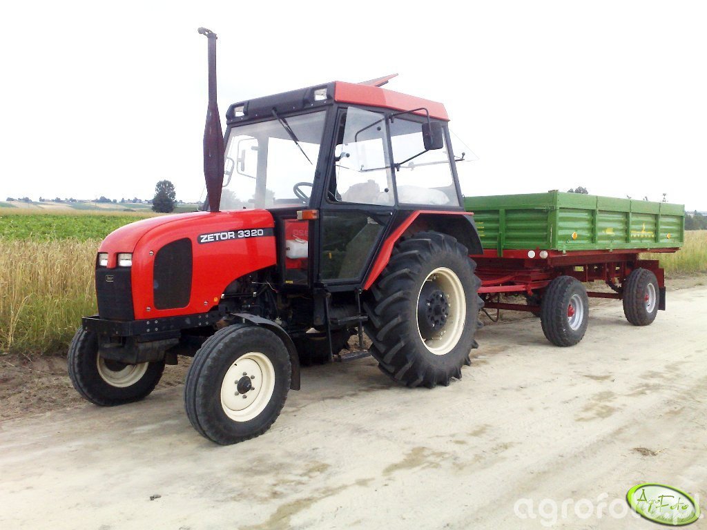 Obraz ciagnik Zetor 3320 + Autosan D732 191496 Galeria rolnicza