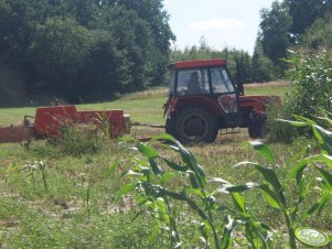 Zetor 3320 + prasa