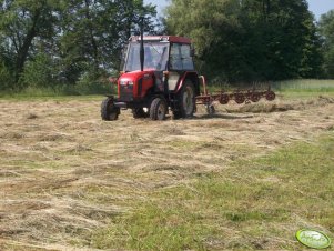 Zetor 3320 + zgrabiarka