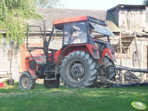 Zetor 3320