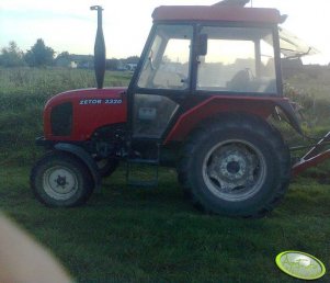 Zetor 3320