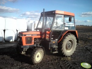 Zetor 3320