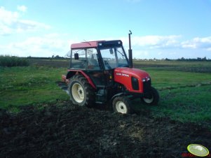 Zetor 3320