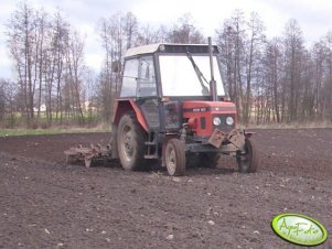 Zetor 5211 i agregat uprawowy "AWEMAK" 