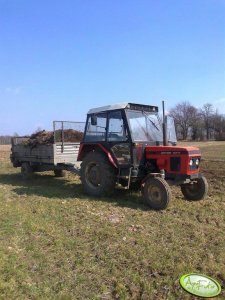 Zetor 5211 i rozrzutnik