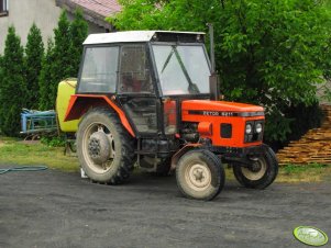 Zetor 5211 + opryskiwacz 