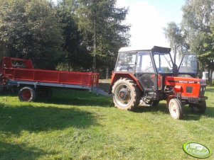 Zetor 5211 + rozrzutnik