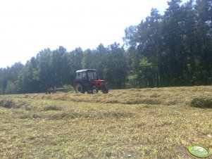 Zetor 5211 + zgrabiarkoprzetrząsarka