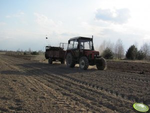 Zetor 5245 + rozrzutnik 