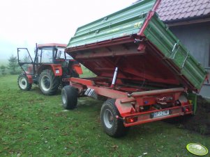 Zetor 5245 z przyczepą