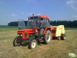 Zetor 5320 i Krone kr 125