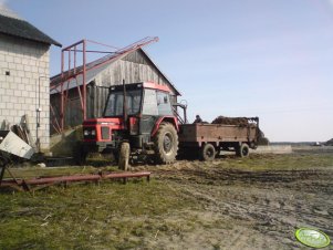 Zetor 5320 + rozrzutnik