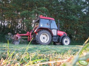 Zetor 5340 + Przetrząsarka KUHN